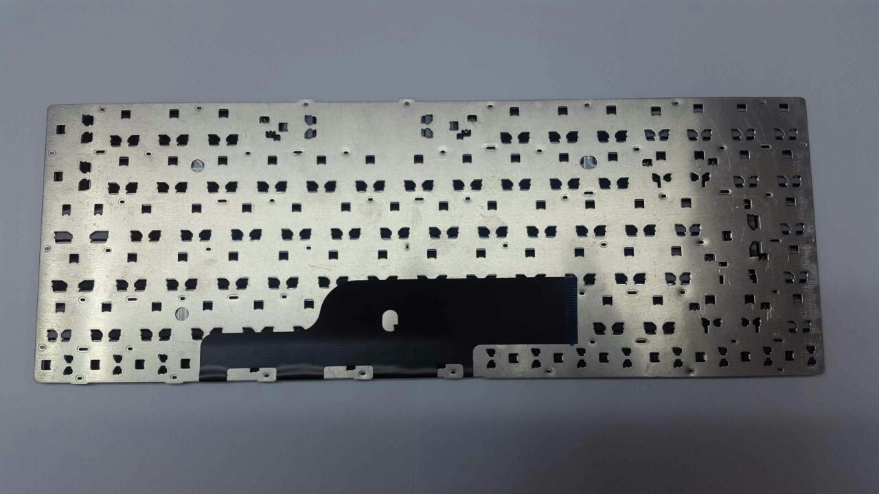 KEYBOARD SAMSUNG 300E4C NP300E4C NP300E4A NP305V4A NP300V4A NP305E4A NP300E4V NP355E4X - Image 5