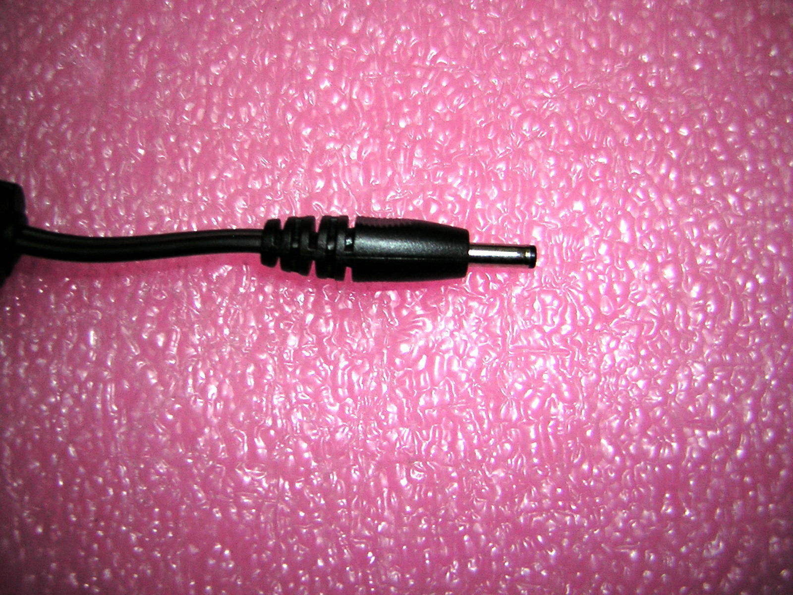 CHARGER FOR ROKU SIRUS AND TABLETAS 5V / 2.5A / 1.0 x 0.30MM - Image 2