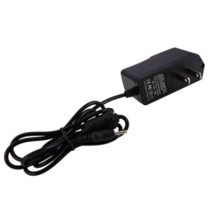 CHARGER GENERICO FOR TABLET 5V / 2A / 2.5 MM X 0.7MM